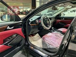 كيا كادينزا